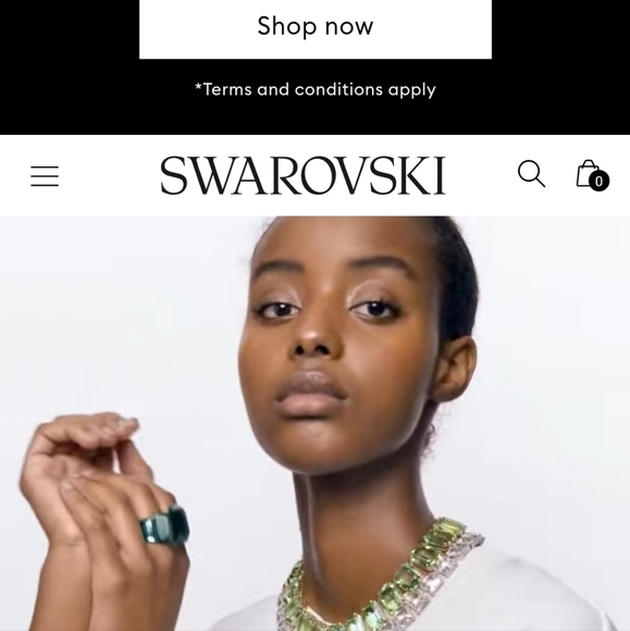 New AUTHENTIC GENUINE SWAROVSKI LUCENT green 💚 ring - Picture 3 of 9